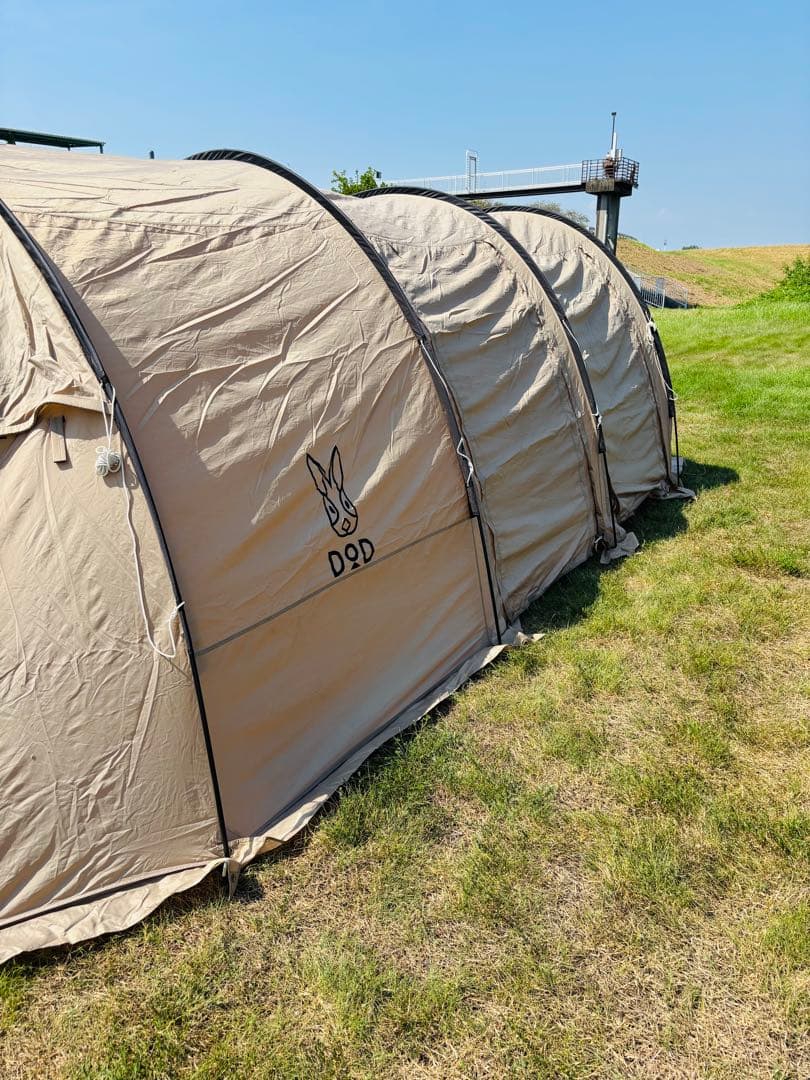 カマボコテント　2 タンカラー