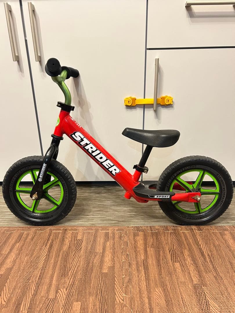 STRIDER SPORTS バランスバイク 赤 ハンドルカスタム