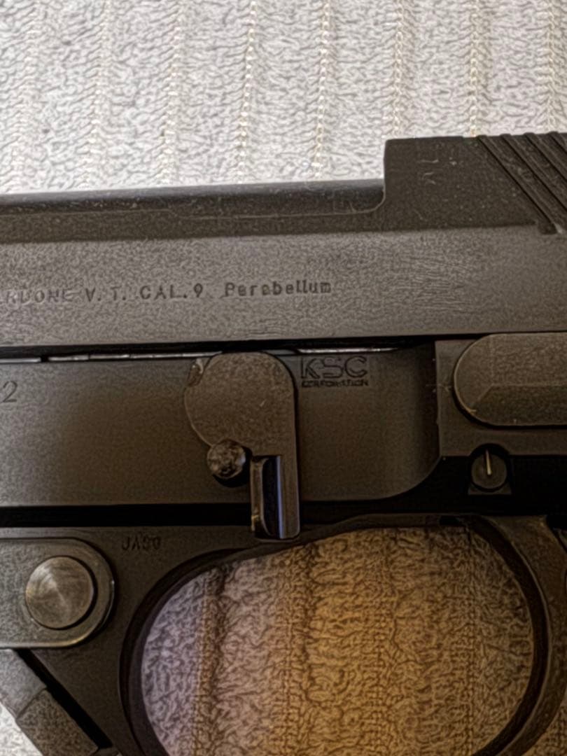 KSC M93RⅡ system7 ガスガン　木製グリップ　木製ガンスタンド