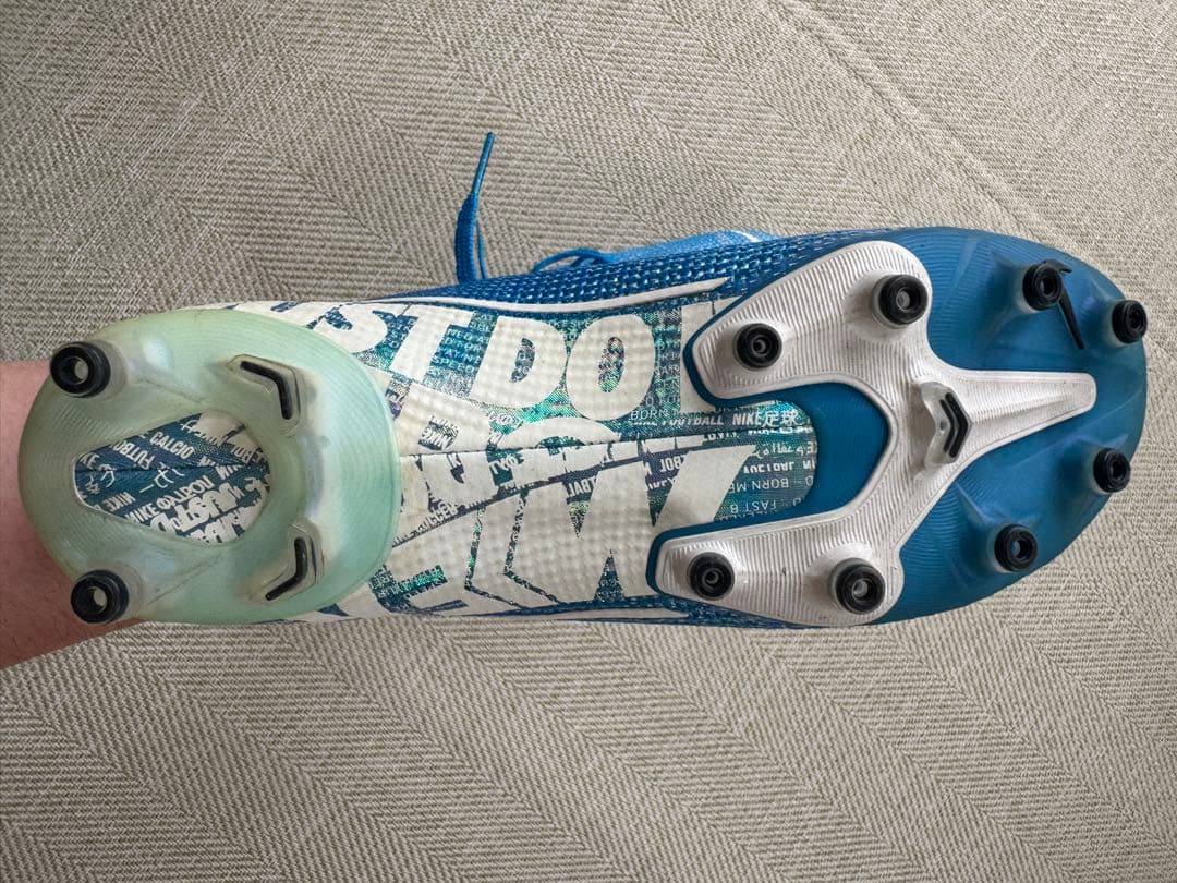 マーキュリアルヴェイパー13 エリート AG-PRO 25cm