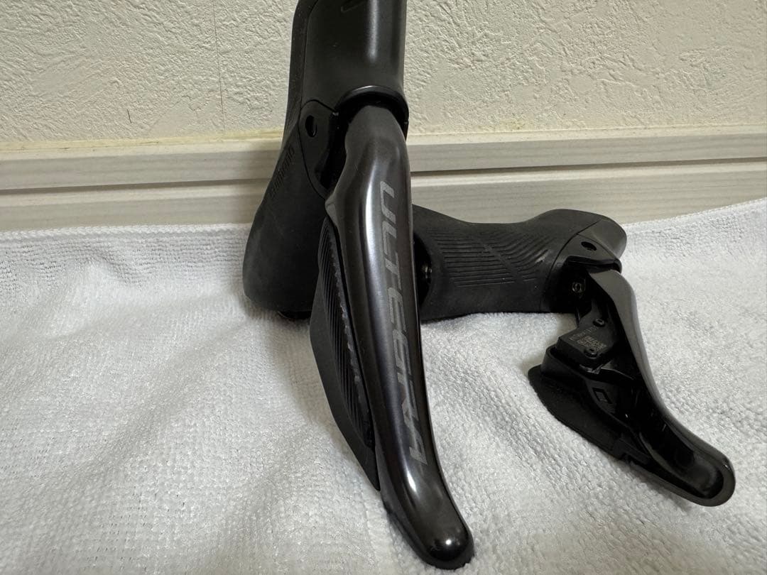 ULTEGRA Di2 ST-R8170 シマノ STI 左右セット