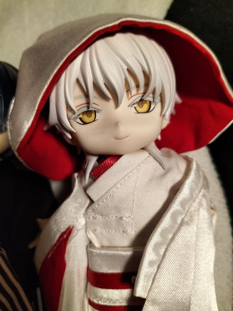 最終セール　刀剣乱舞　三日月宗近　鶴丸国永　ねんどろいどどーる 和服と白無垢