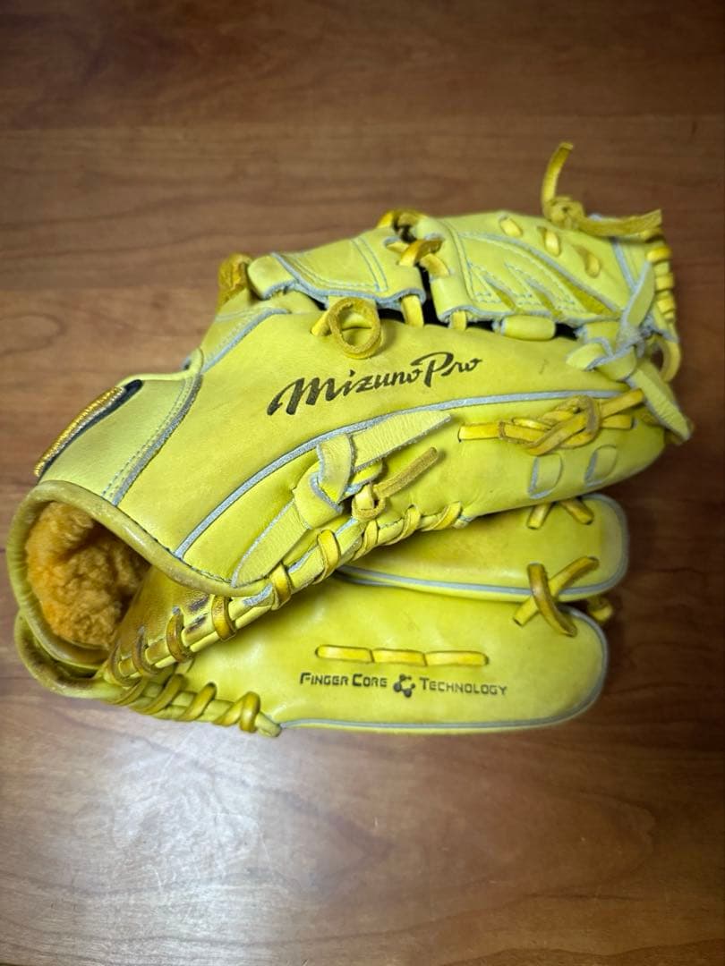 ミズノプロ 投手用グローブ 硬式用