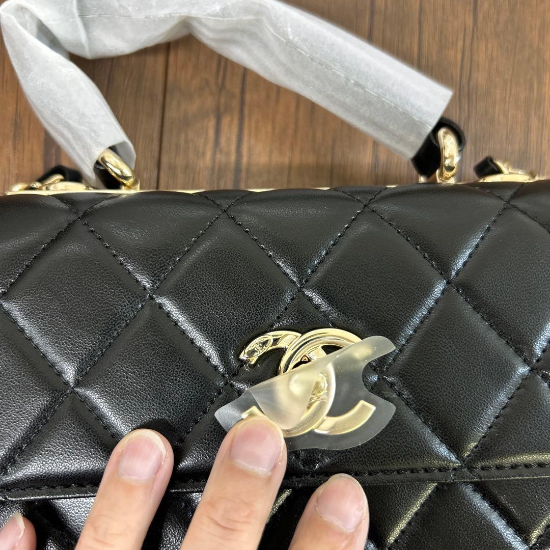 シャネルVIPノベルティ肩掛けショルダー