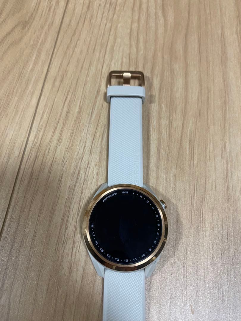 GARMIN Approach S42 GPSナビ ホワイト　腕時計　ゴルフ