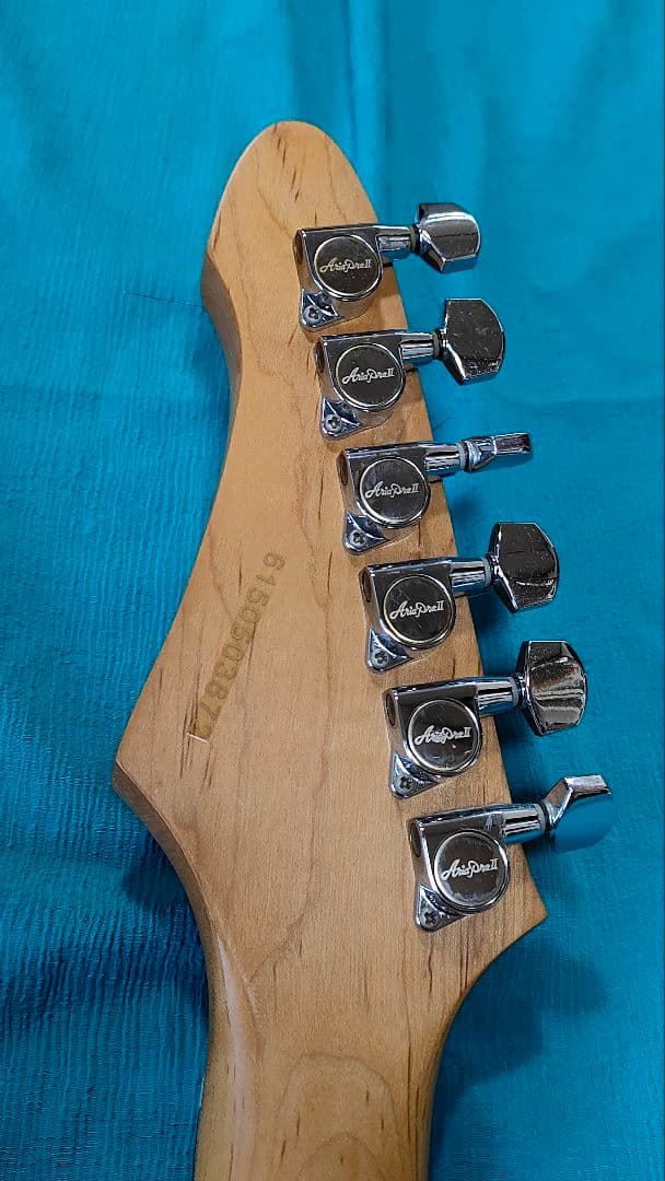 アリアプロ エレキギター レッドグラデーション