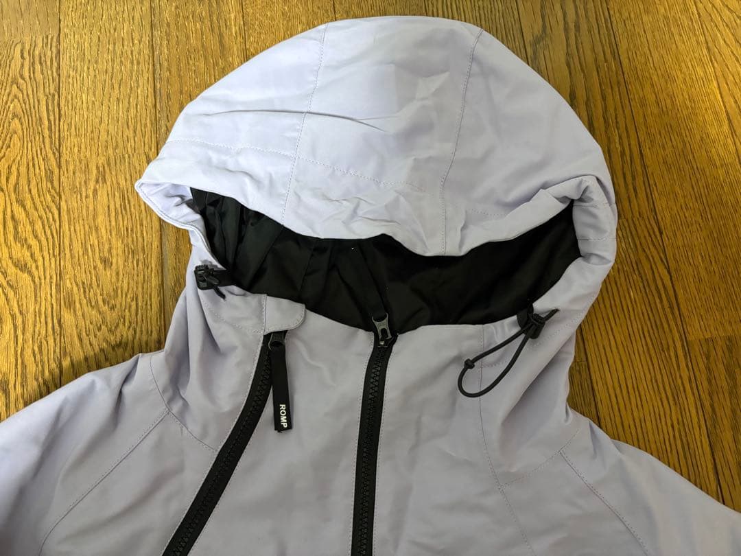 ROMP スノーボードウエア