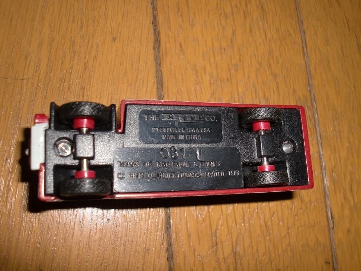 きかんしゃトーマス　ミニカー　1988年　レッド　レア