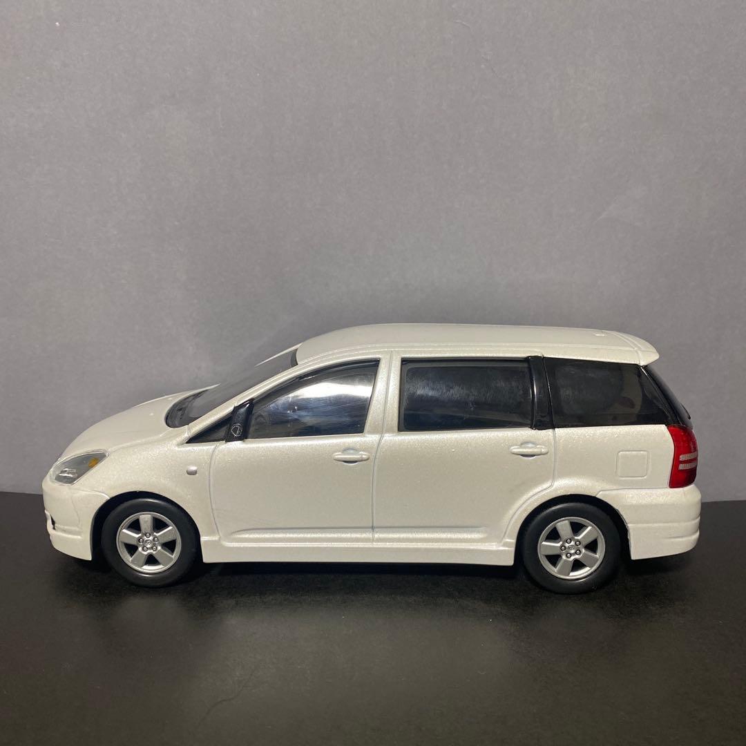 ウィッシュ　ミニカー