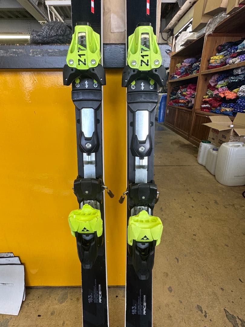FISCHER RC4 GS スキー Z17 183センチ R23m