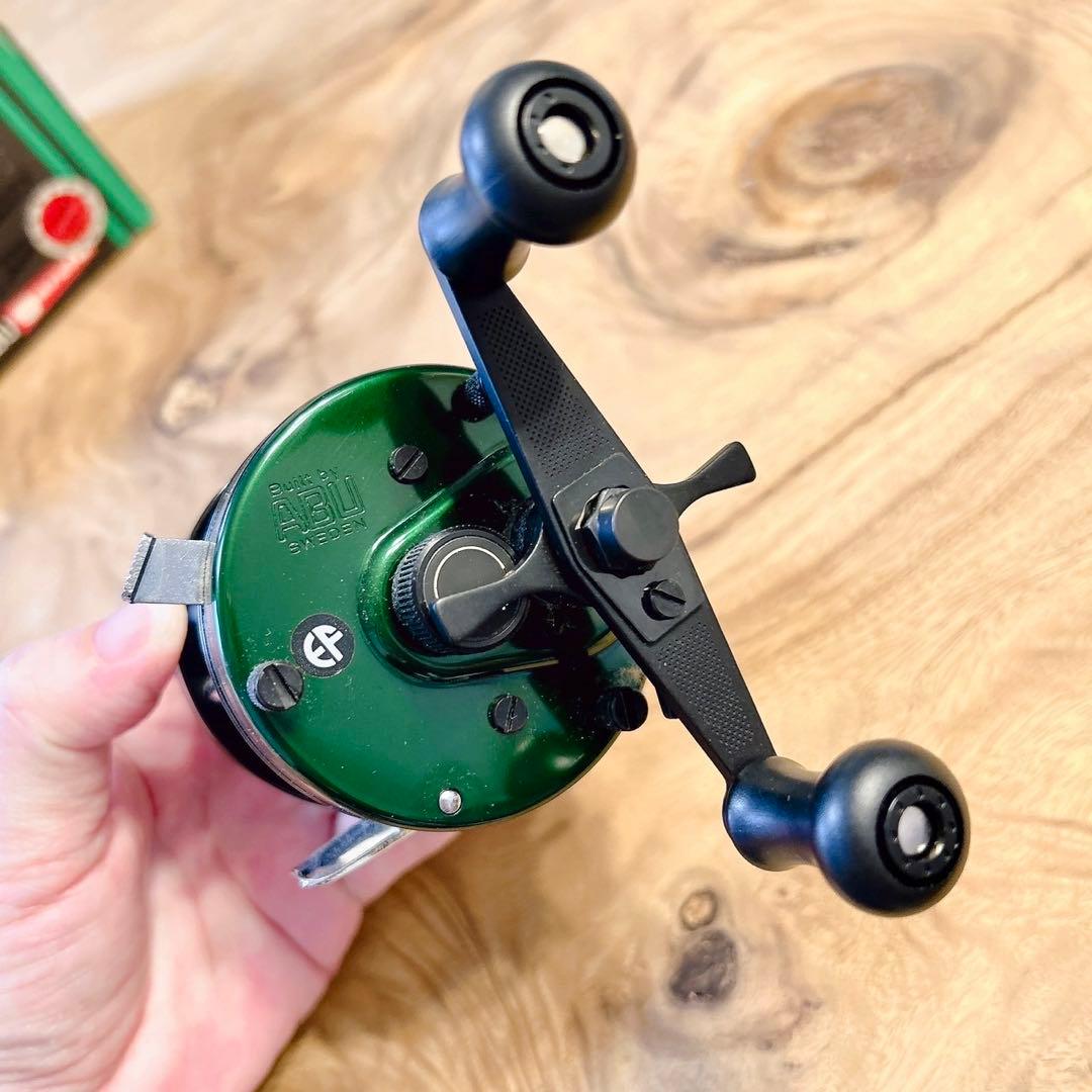 ABU Ambassadeur 4500CB グリーン　激レア　　デッドストック