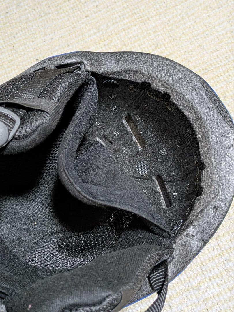 専用出品　SALOMON ヘルメットサイズジュニアM　K2スノボードブーツセット