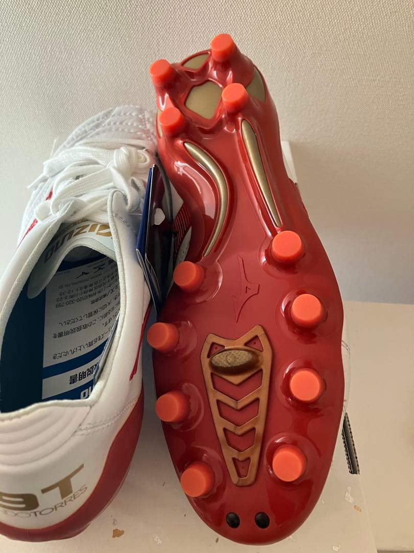 ミズノ サッカースパイク モレリア フェルナンド トーレス 25.5