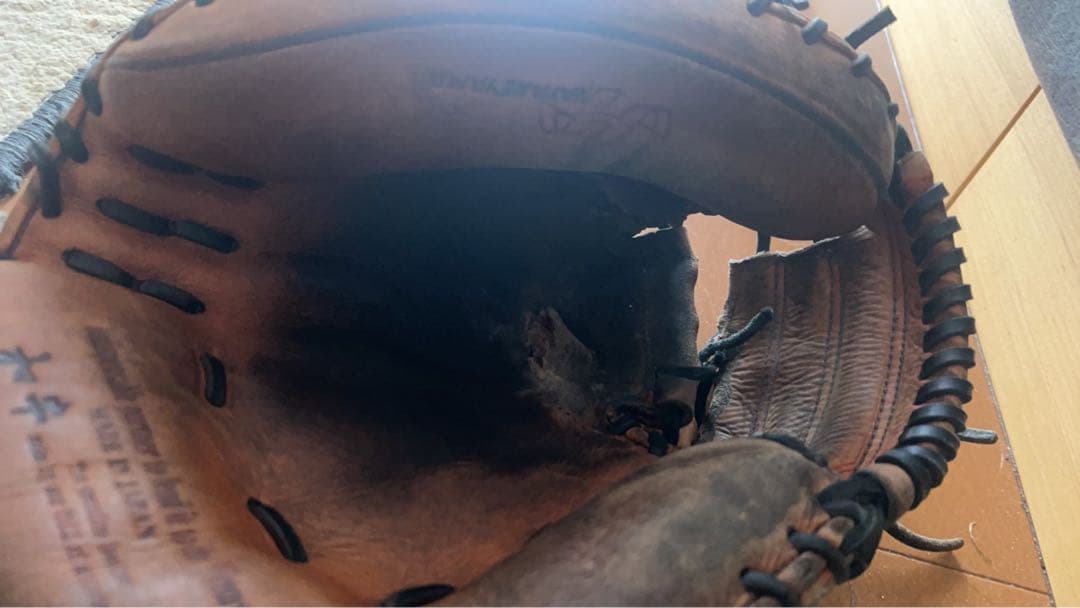 硬式野球グローブ レザー製