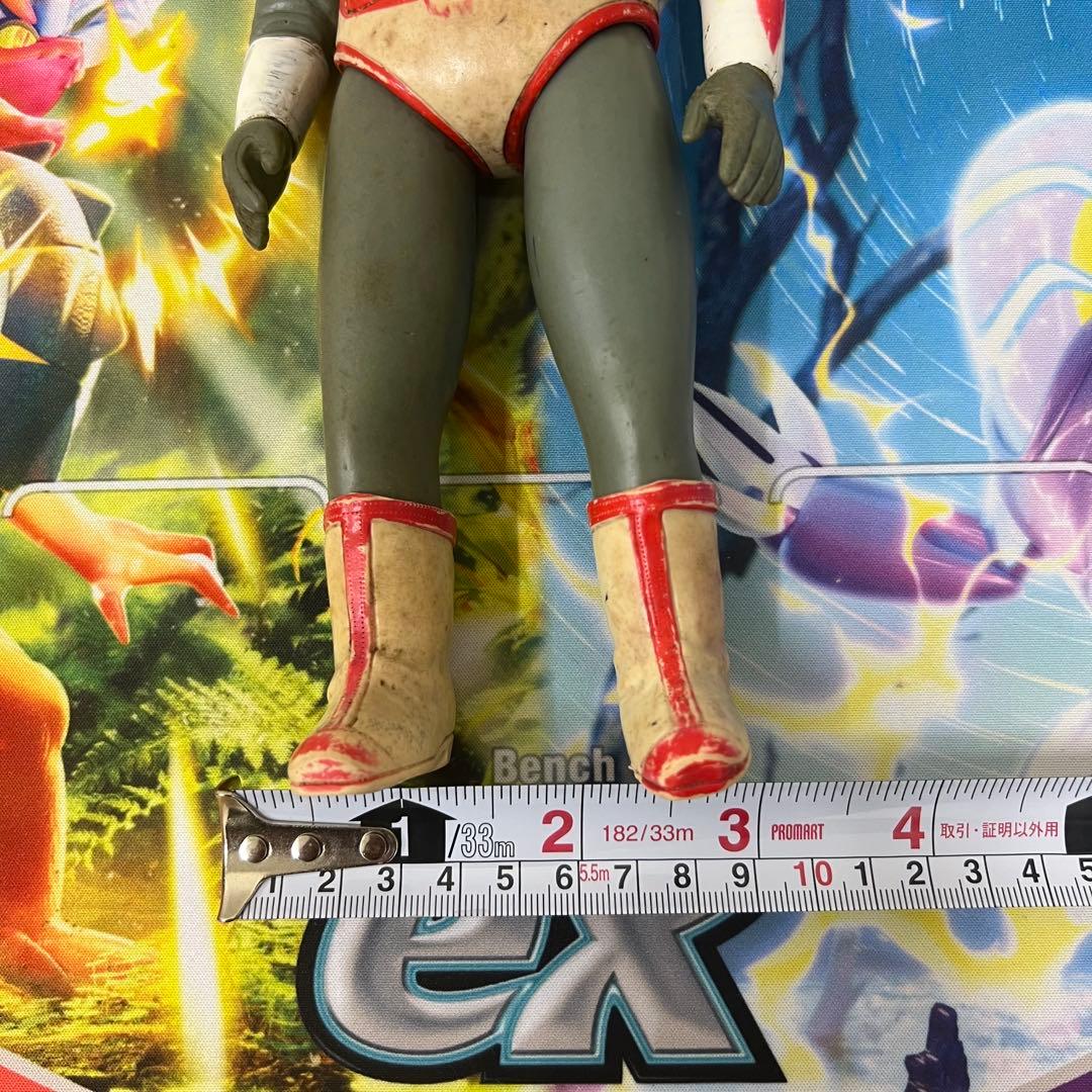 志*人様 希少ビンテージソフビ【シルバー仮面 】 面取れ　旧バンダイ 　TBS