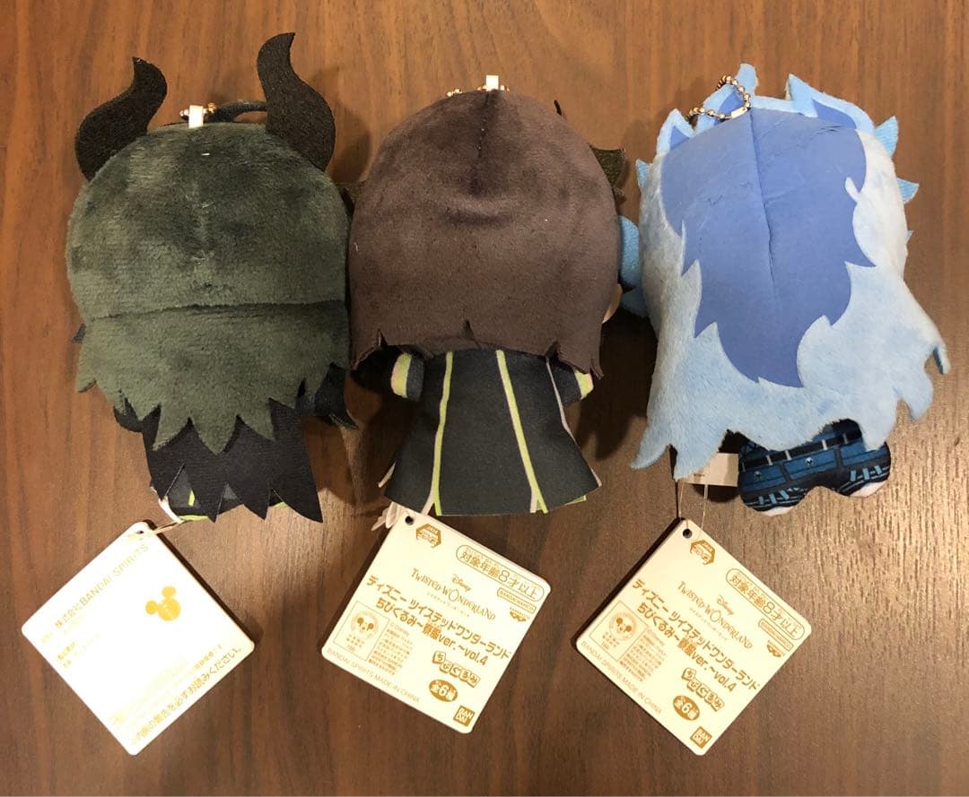 ディズニーツイステッドワンダーランド ちびぐるみ～寮服ver