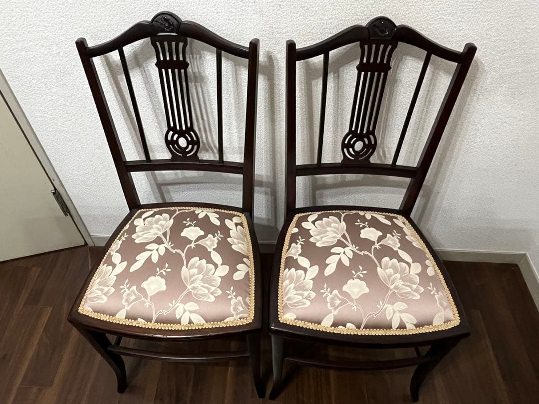 西洋家具 木製椅子 花柄クッション　※1脚での価格①