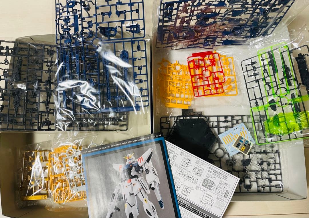 ガンダムF91 Ver2.0 ハリソン•マディン専用機　1/100