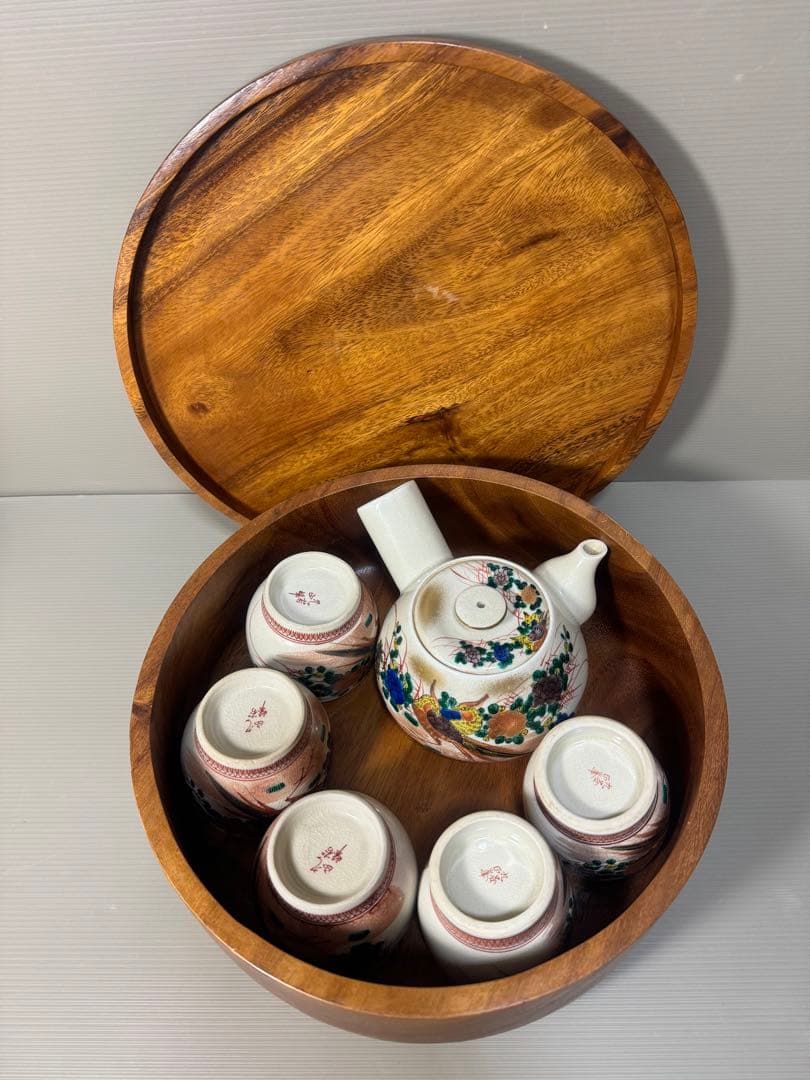 2256 九谷焼　茶器セット　急須1客　湯呑5客　茶櫃付き