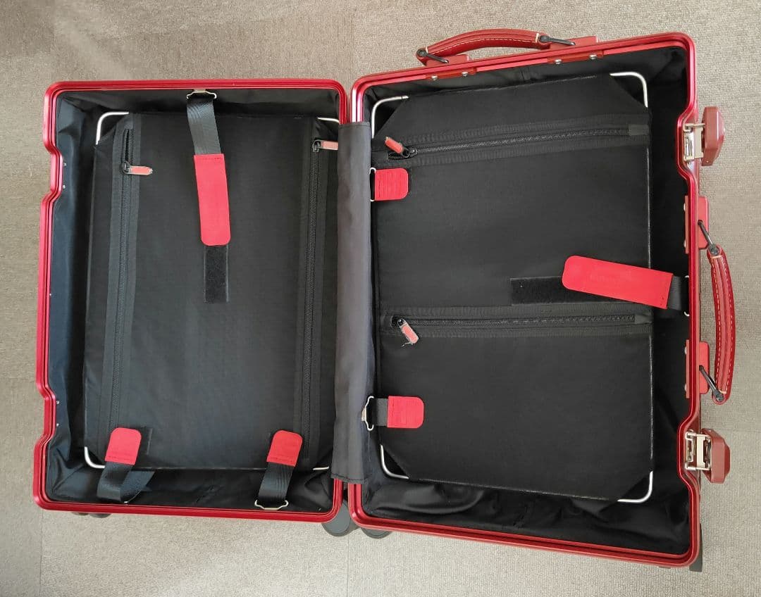 イノベーター Sサイズ INV1811 機内持ち込み 36L