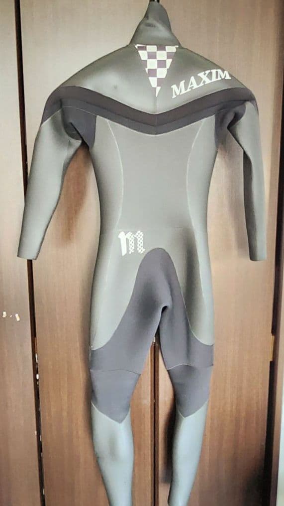 マキシムMAXIMセミドライスーツ5×3㎜