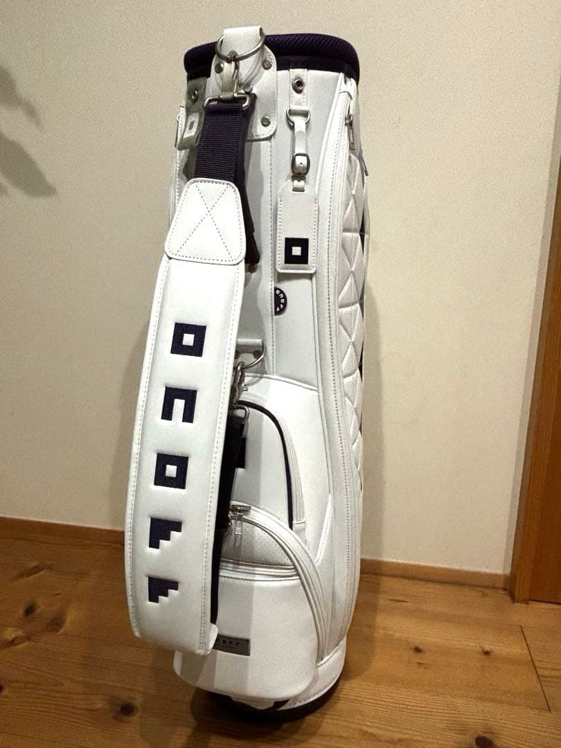 オノフ　キャディバッグ