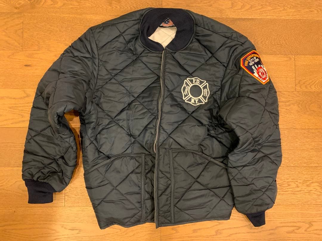 FDNY ファイアデパートメント　オブ　ニューヨーク　MA-1タイプ　新品