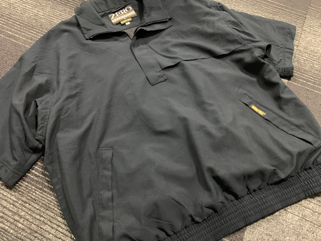 極美品　ZERO RESTRICTION GORE-TEX 半袖ナイロンブルゾン