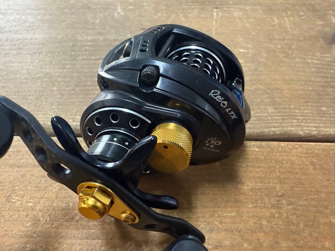 アブ Abu Revo LTX-L レボリール ドラグチューン 左巻き 管釣り