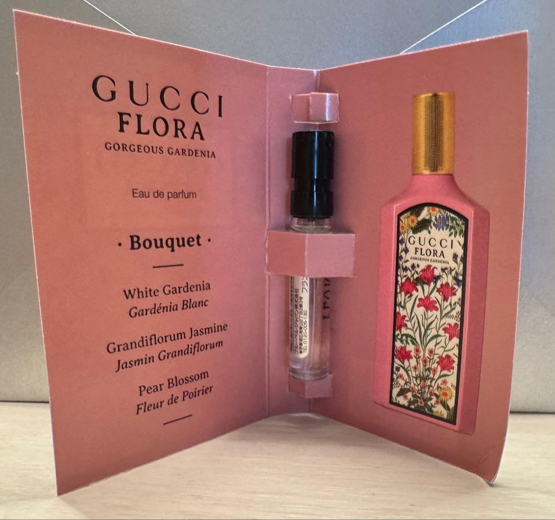 GUCCI ヒグチユウコ　トランプ　カードケース　香水プレゼント付き