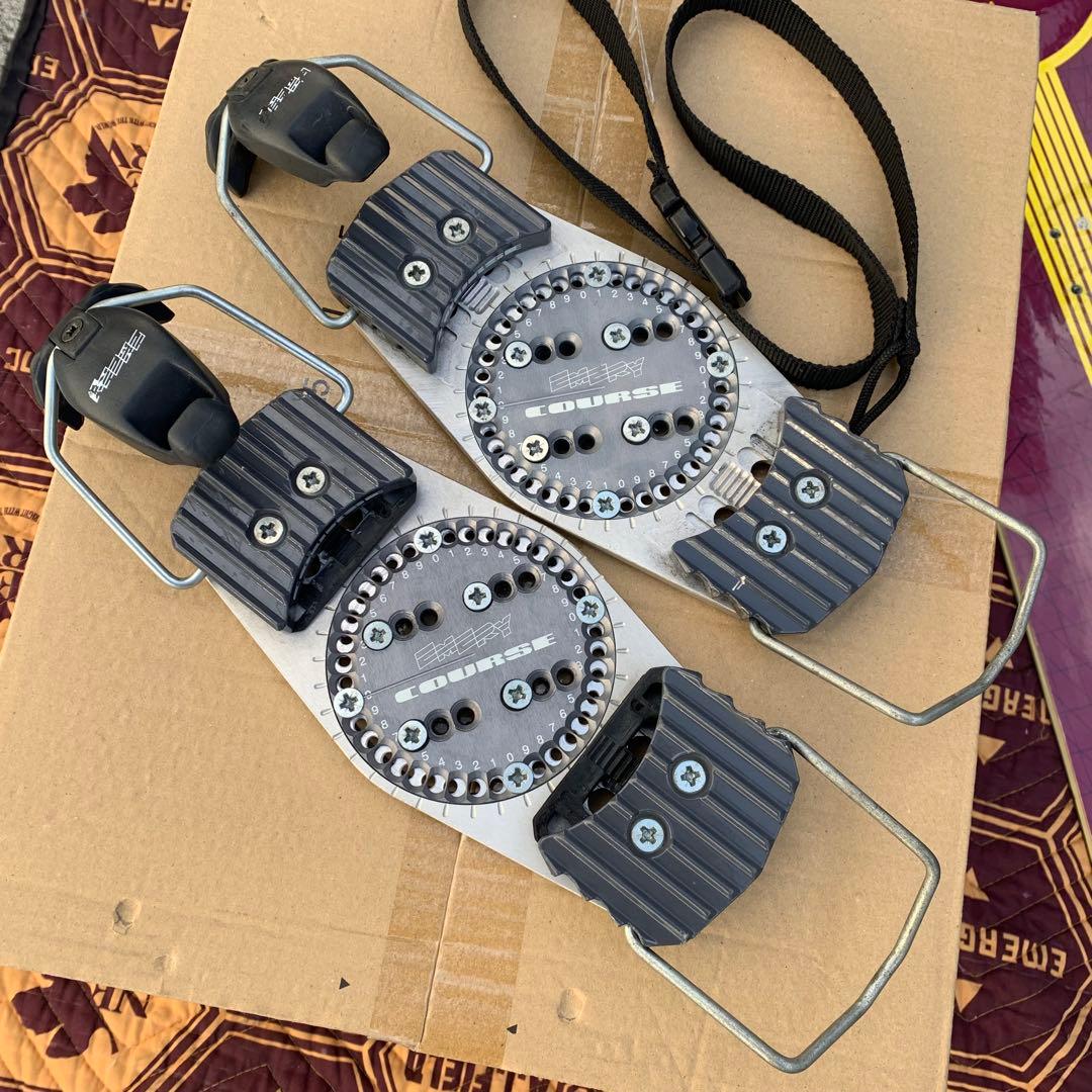 Emery Course Racing アルペン　スノーボード　バインディング﻿