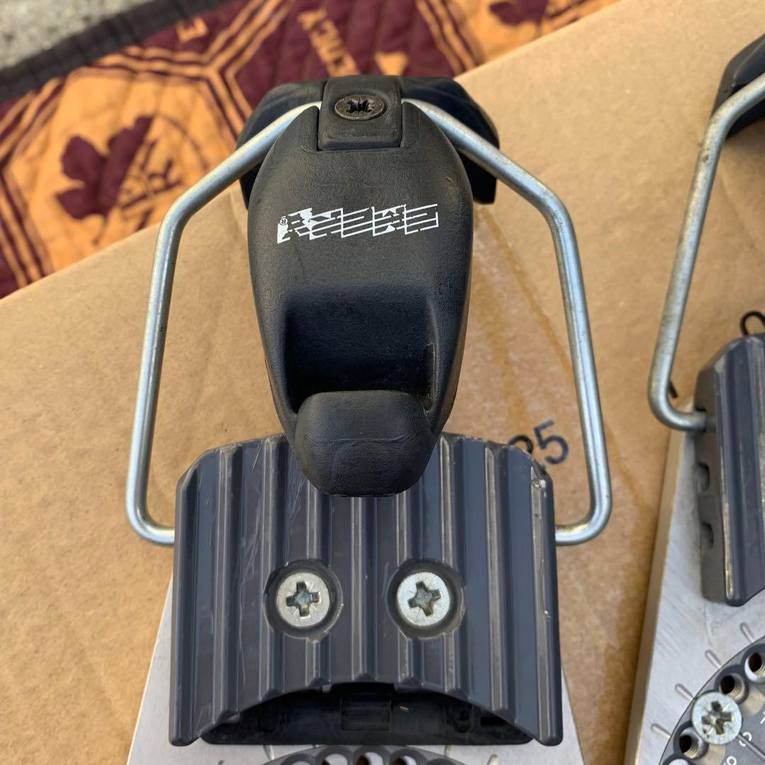 Emery Course Racing アルペン　スノーボード　バインディング﻿