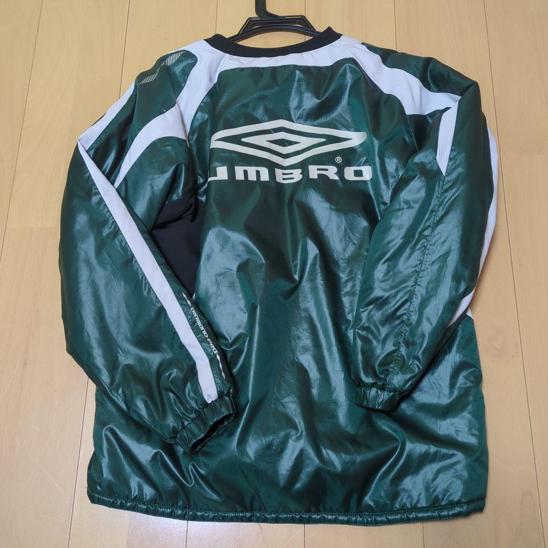いいねお断り！　値引不可☆希少♥美品♥アンブロ　UMBRO　中綿　ピステ