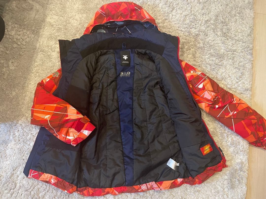 デサントスキーウエア