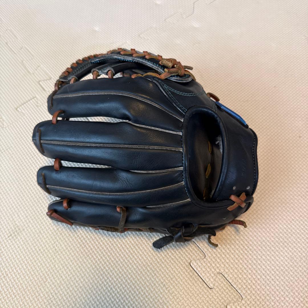 アトムズ硬式内野手用グローブ