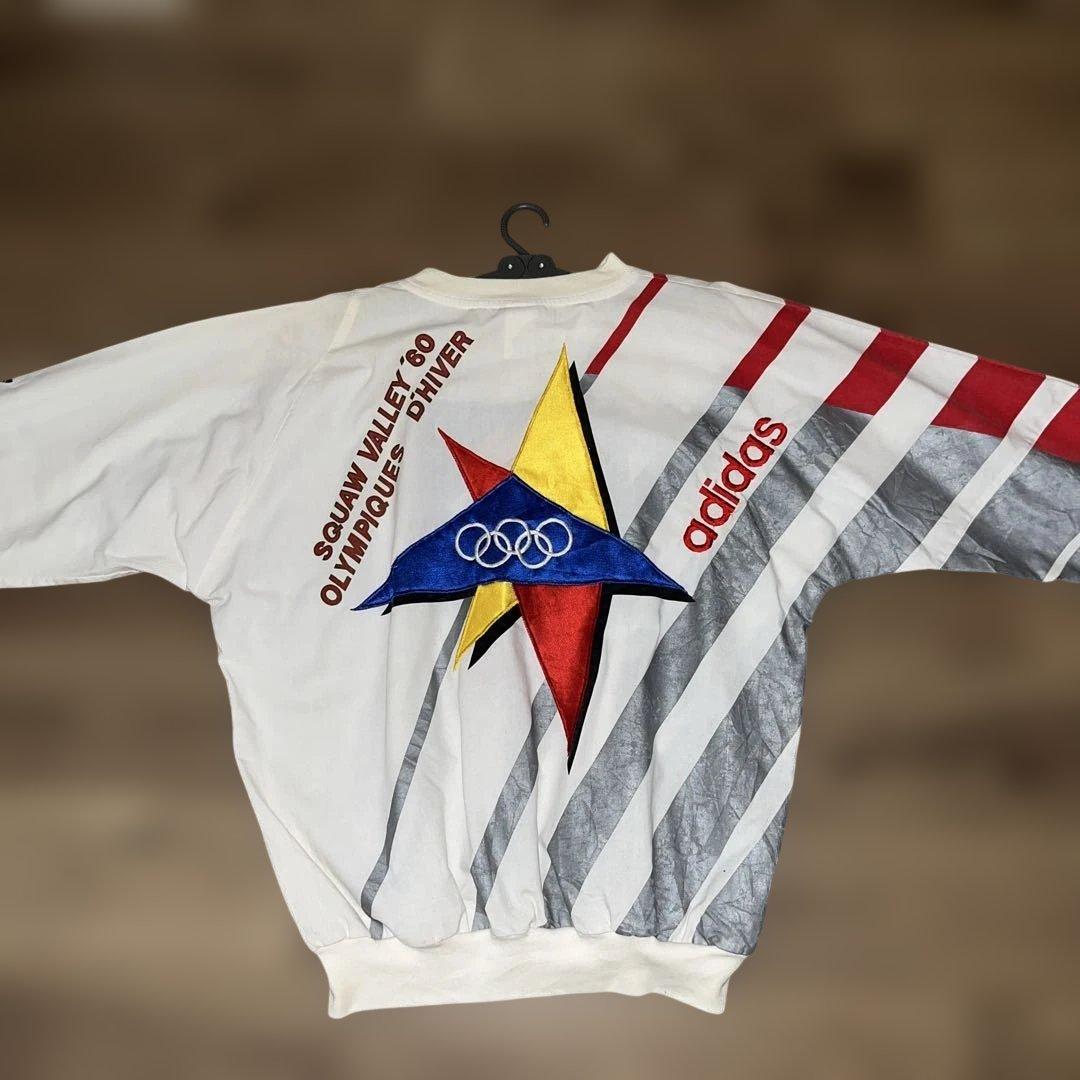 adidas オリンピック冬季大会 スウェットシャツ