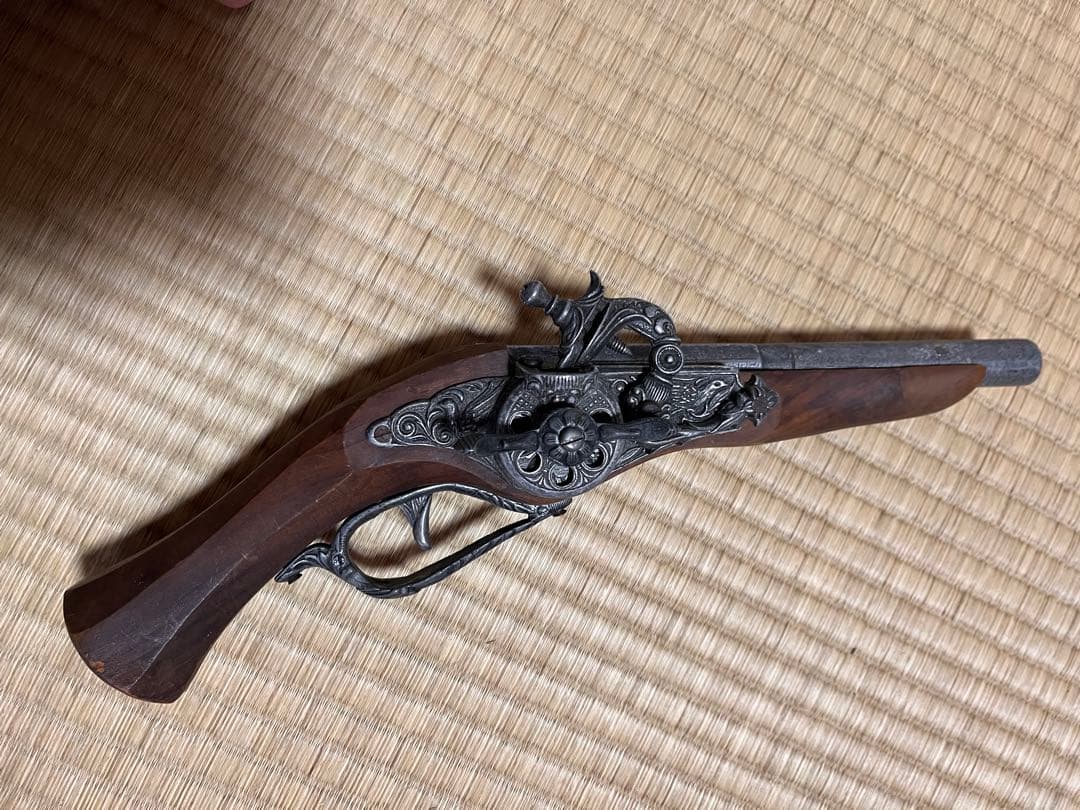 ナイフ　銃　アンティーク