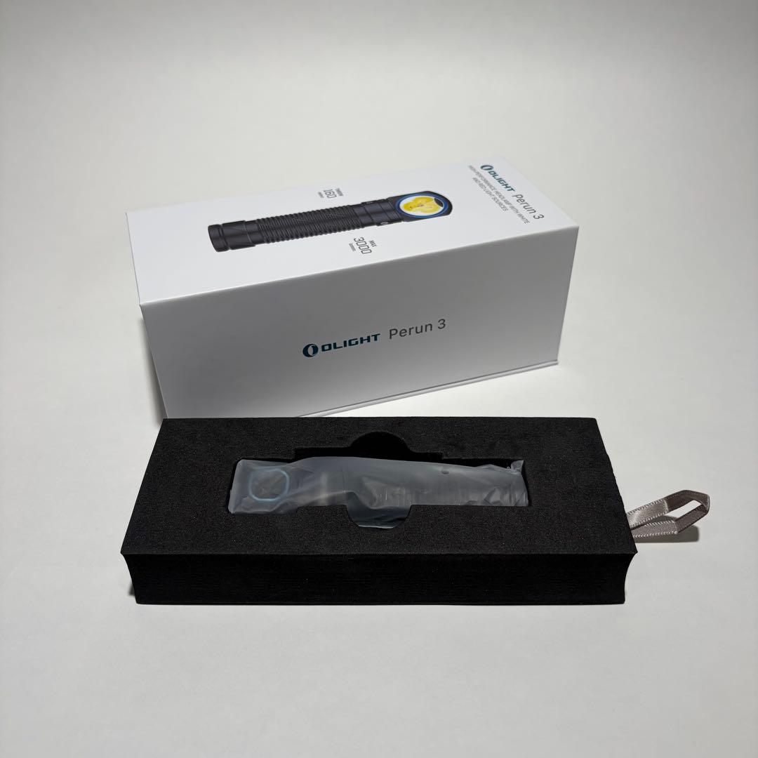 Olight Perun 3 ヘッドライト ブラック +予備電池1本