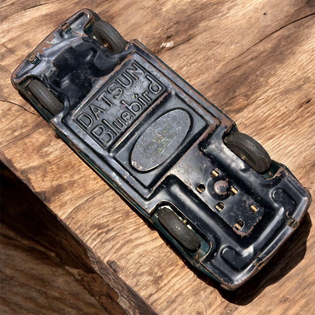 希少 ダットサン ブリキ AJSAA 学生ラリー ブリキ 全長約21cm 現状品