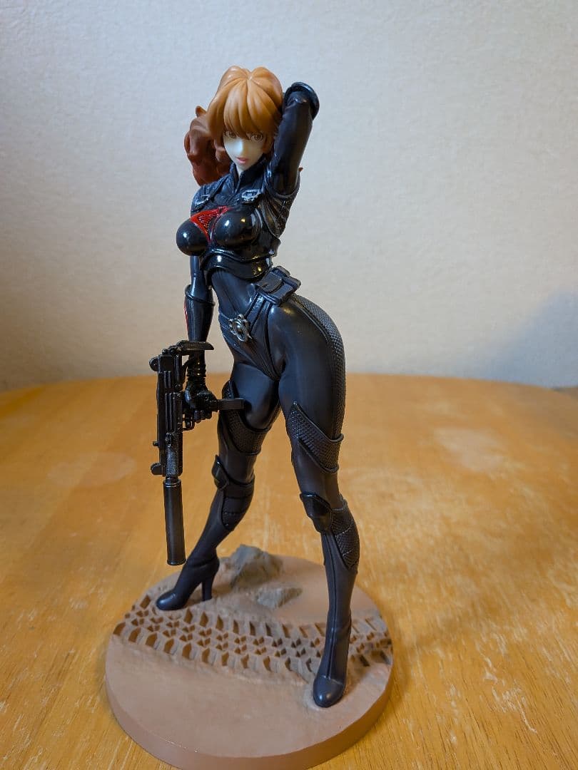 峰不二子セクシー フィギュア 　エージェントver３