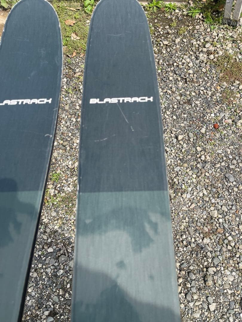 スキー BLASTRACK VERSANT 178
