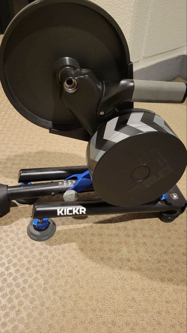 アクセサリー wahoo KICKR