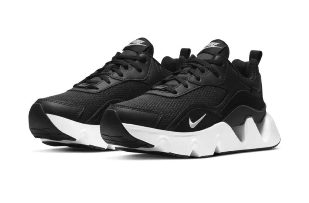 Nike スニーカー ブラック/ホワイト(23cm)