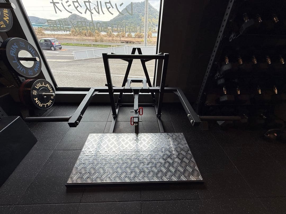 モリヤ　ベルトスクワット