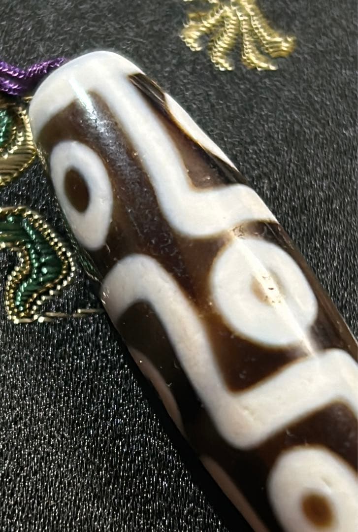 九眼天珠　ハンドメイド品／送料込　匿名発送／チベット　天珠　お守り