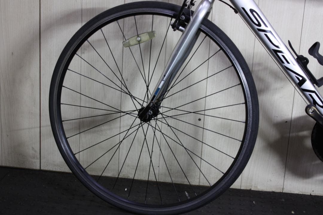 SPEAR(スペア) 700C アルミ シマノ6速 490mm クロスバイク