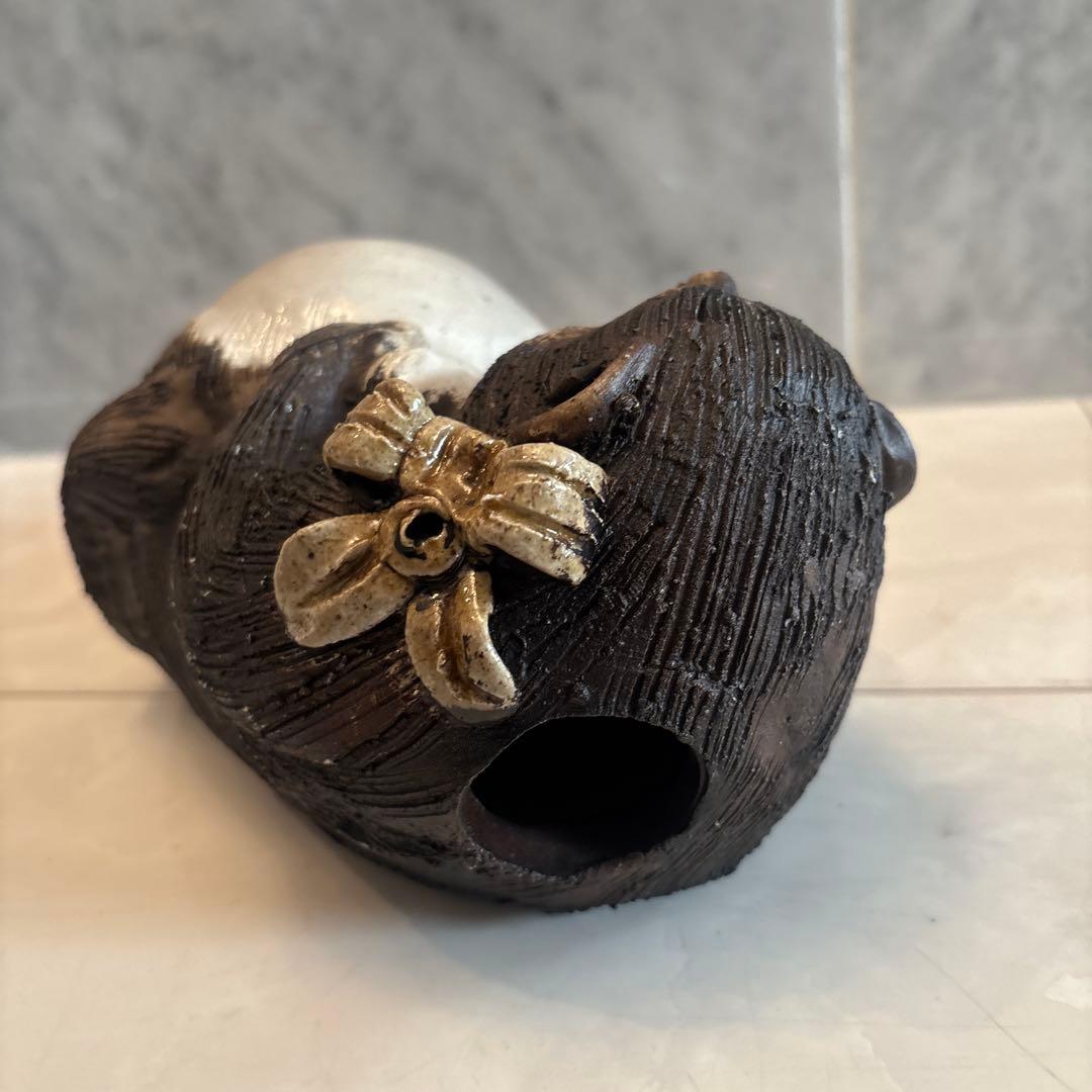 ヴィンテージ　希少なブルーの瞳で色っぽ過ぎる縁起の良い女子タヌキ陶器