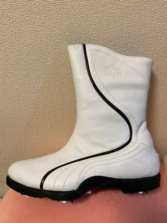 ⭐新品未使用(訳あり)　PUMAゴルフブーツ