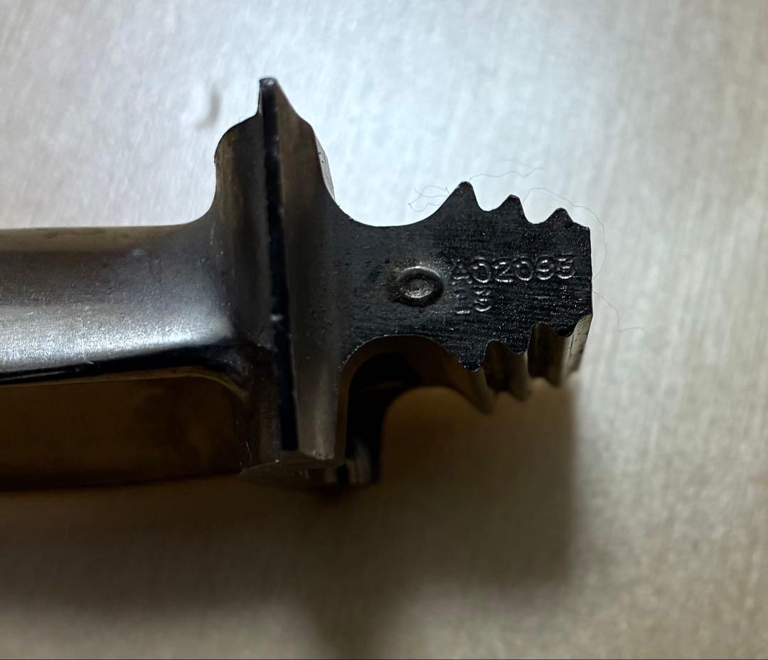 タービンブレード 航空機 飛行機 ジェットエンジン　部品 レア パーツ