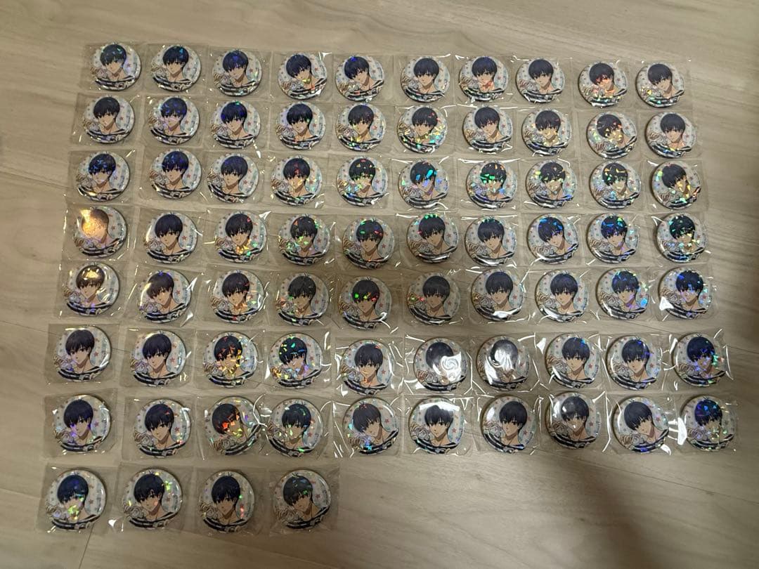 ブルーロック　ロフト　costume コスチューム　潔世一　缶バッジ